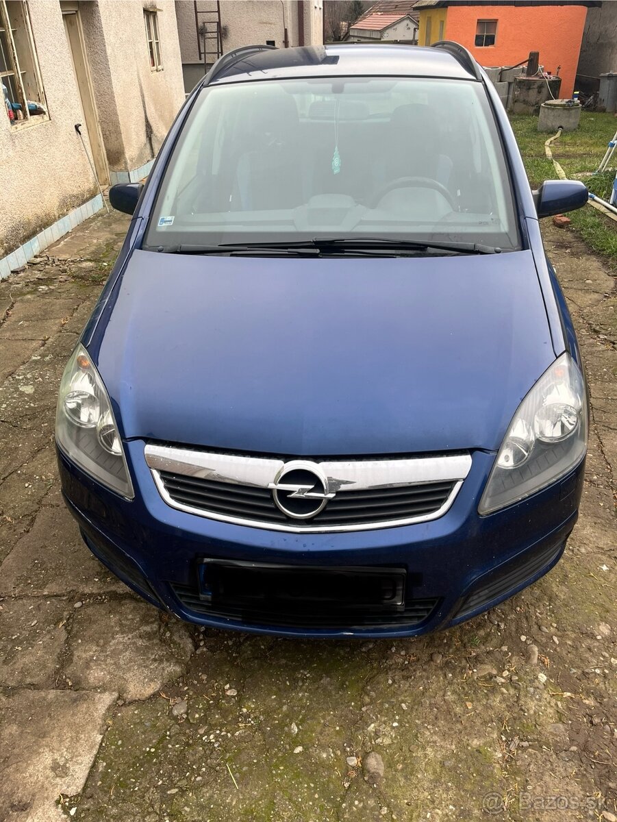 Predam Opel zafira B