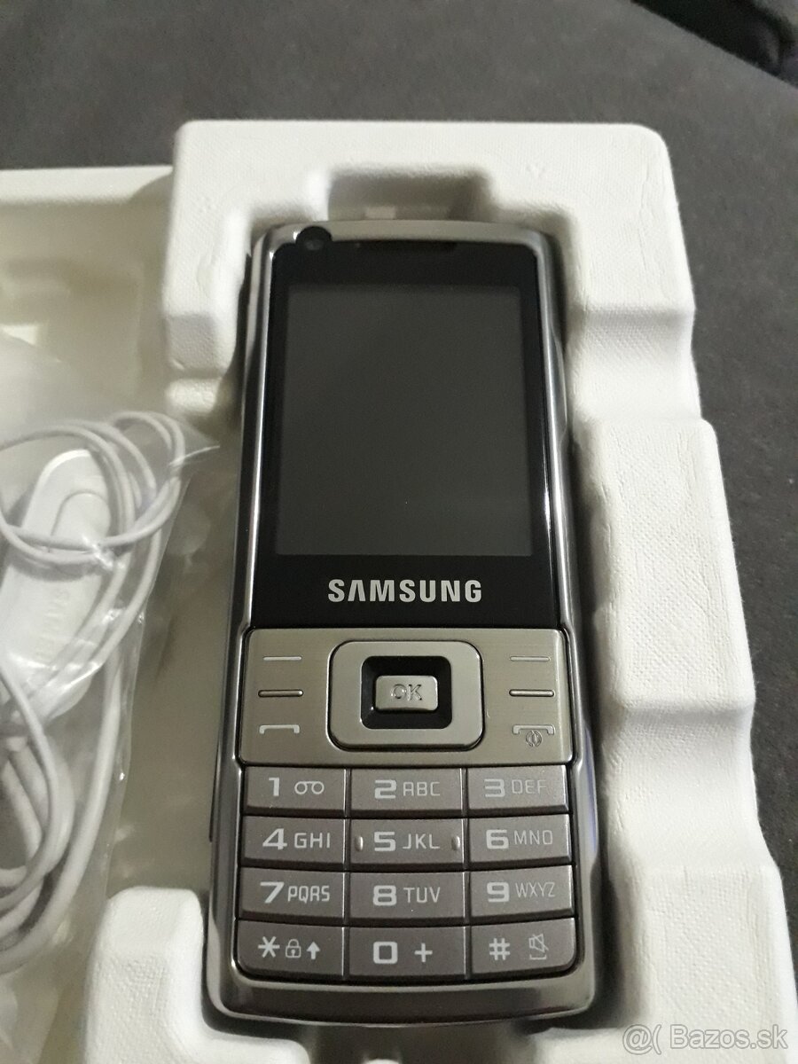 Mobil Samsung SGH-L700 pre zberatela