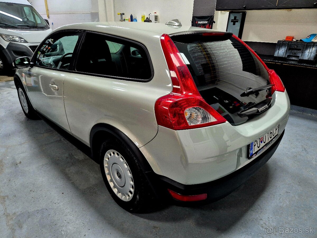 Volvo C30 1.6 Benzín