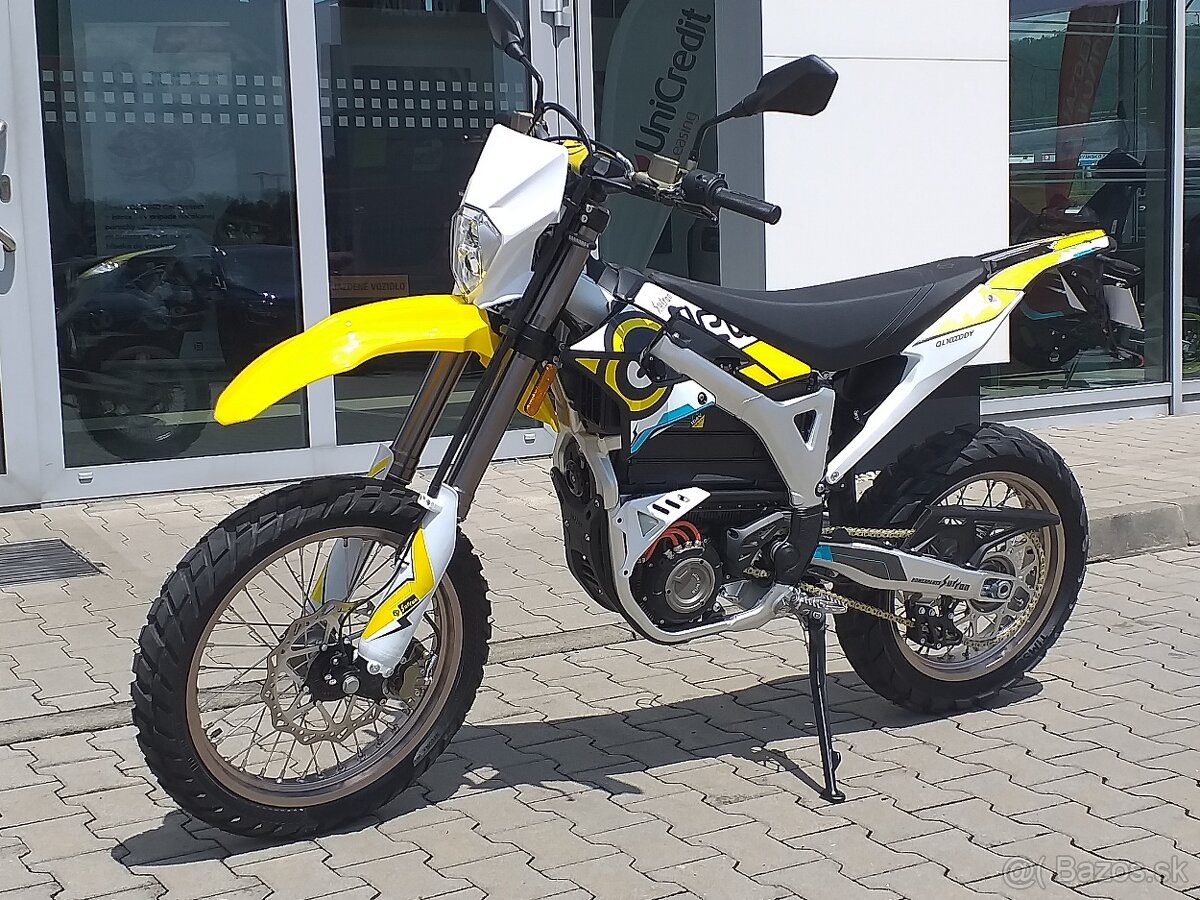 Sur Ron STORM BEE L3e  elektrický off-road motocykl