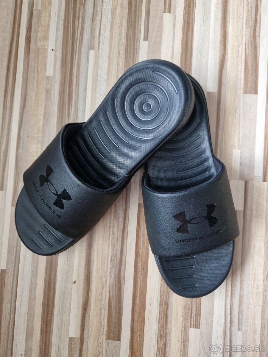 Pánske šľapky Under Armour