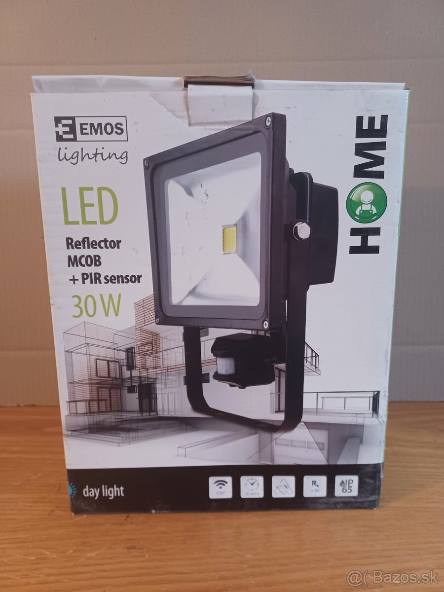 LED reflektor HOME MCOB s PIR, 50W denná biela,výhodná cena