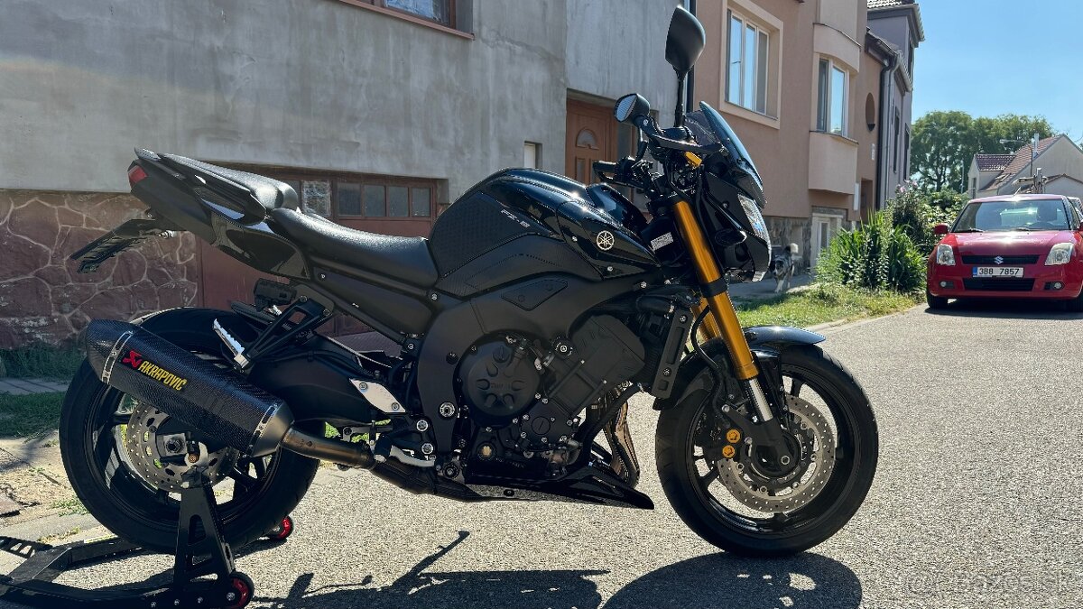 Yamaha FZ8