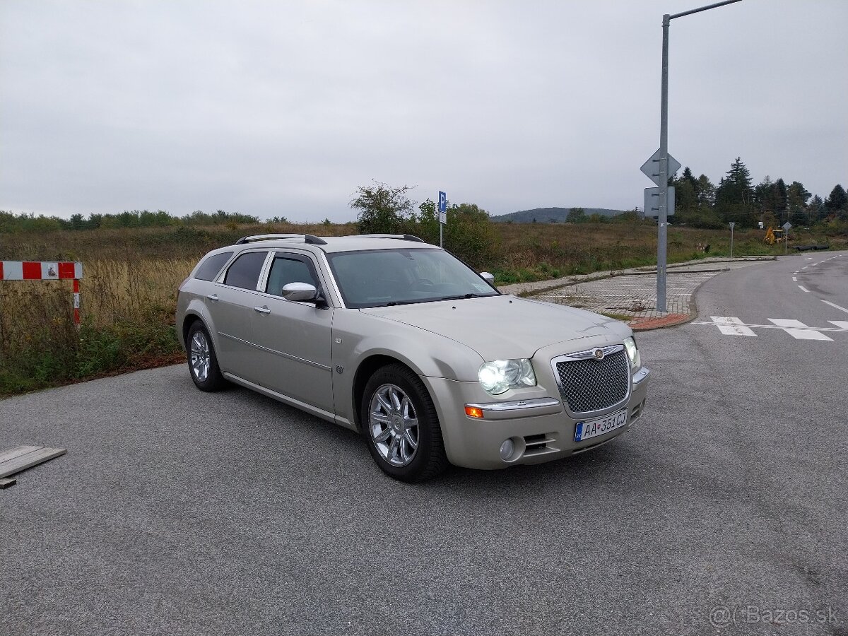 Chrysler 300c touring