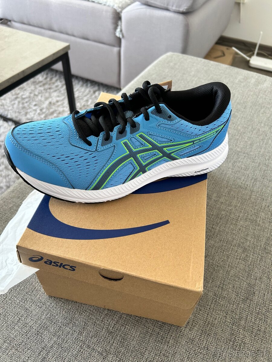 Asics contend 8 č. 42