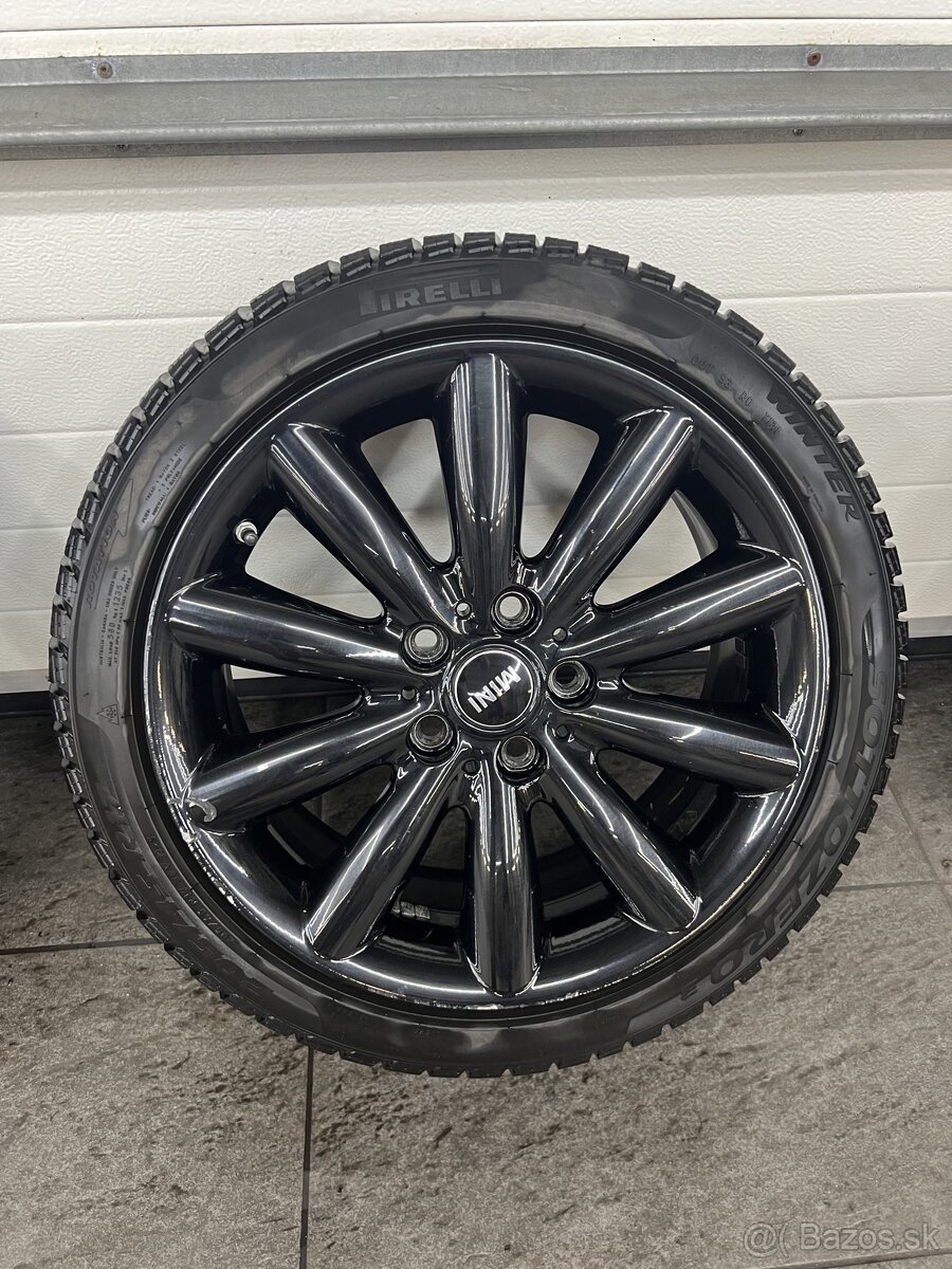 Predam original MINI zimnu sadu 205/45 R17