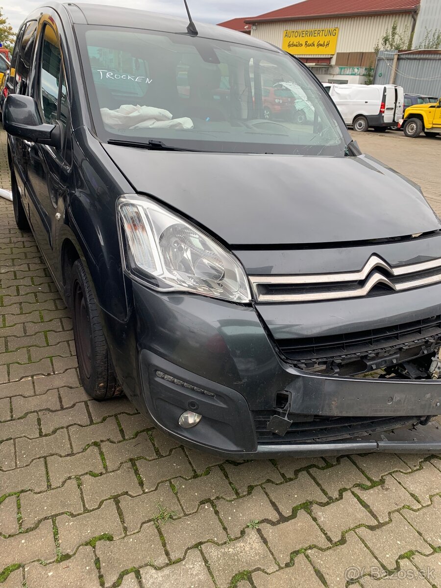 Rozpredam Citroen Berlingo 1,6 HDi Blue Multispace