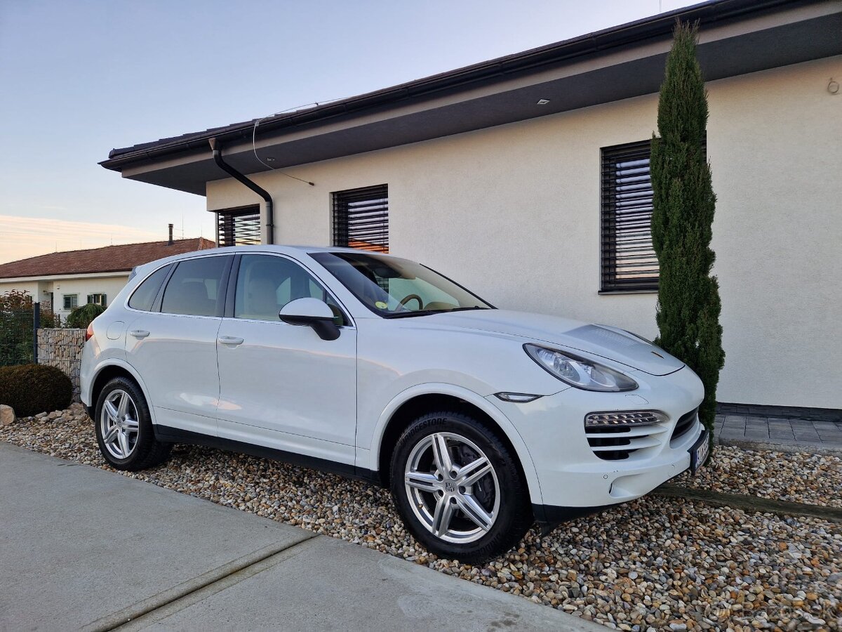 Predám porsche cayenne