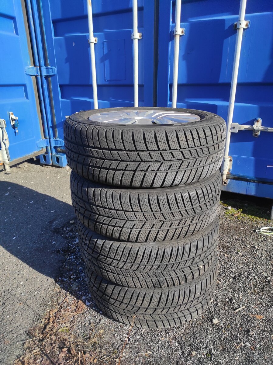 Zimný komplet Scala 205/55 r16