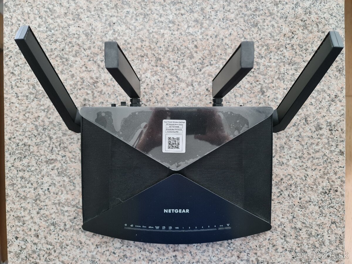 Netgear Nighthawk x10