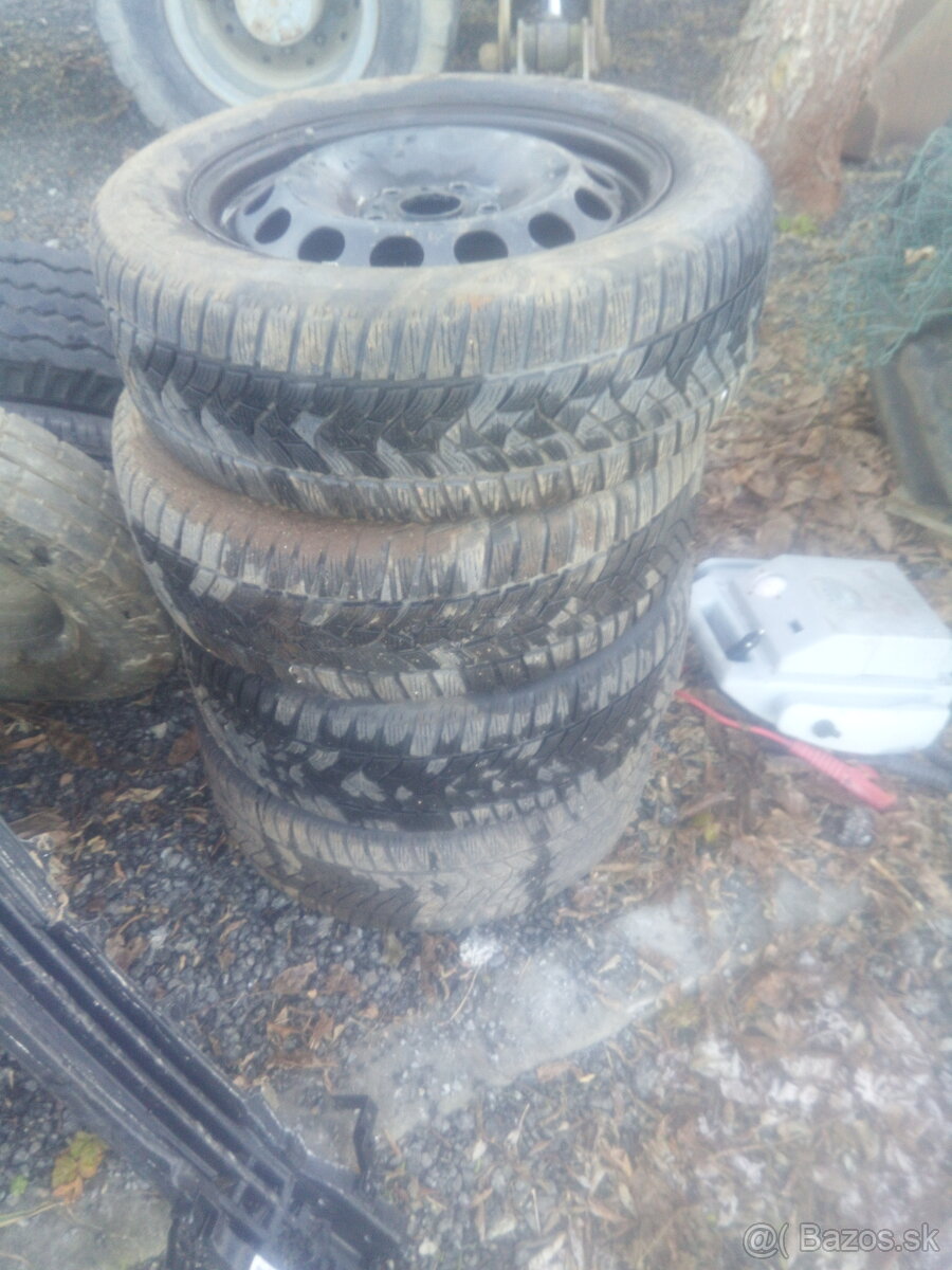 205/55R16 zomne kolesa vcetne disku octavia 2