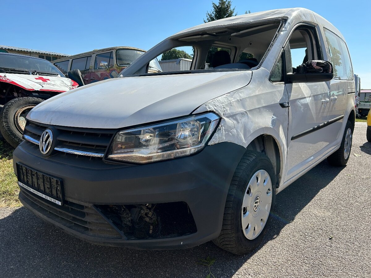 VW Caddy 2.0 TDI - 65 500KM - havarovaný