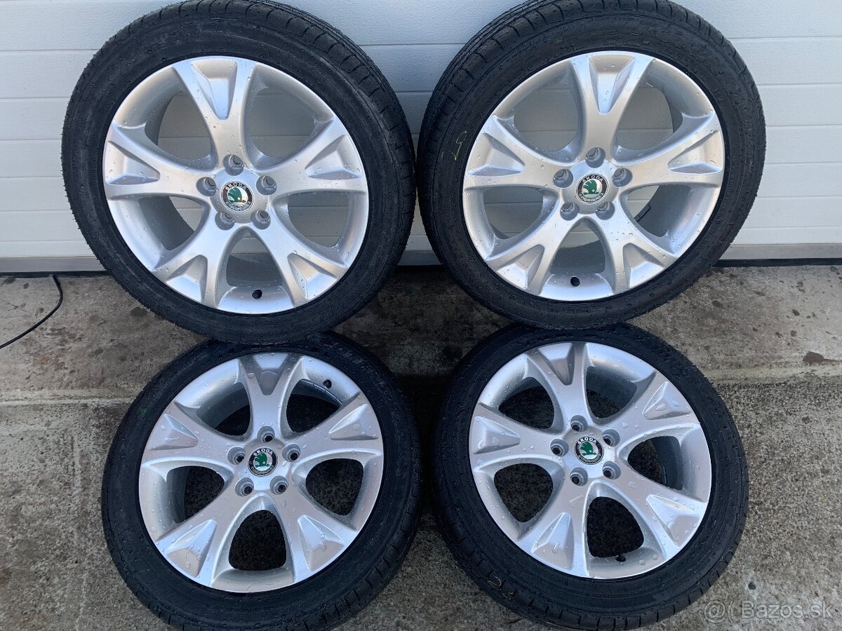 5x112 R17 ET54 ORIGINAL Škoda 225/45 R17