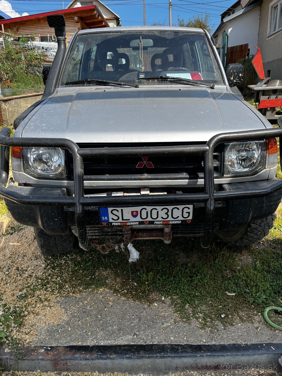 Mitsubishi Pajero MT 2,5 TD GL