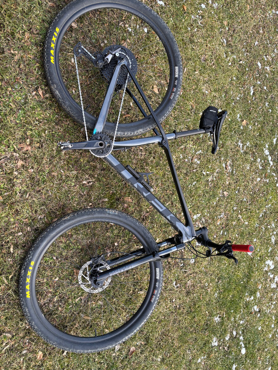 Predam Trek Procaliber 9.5