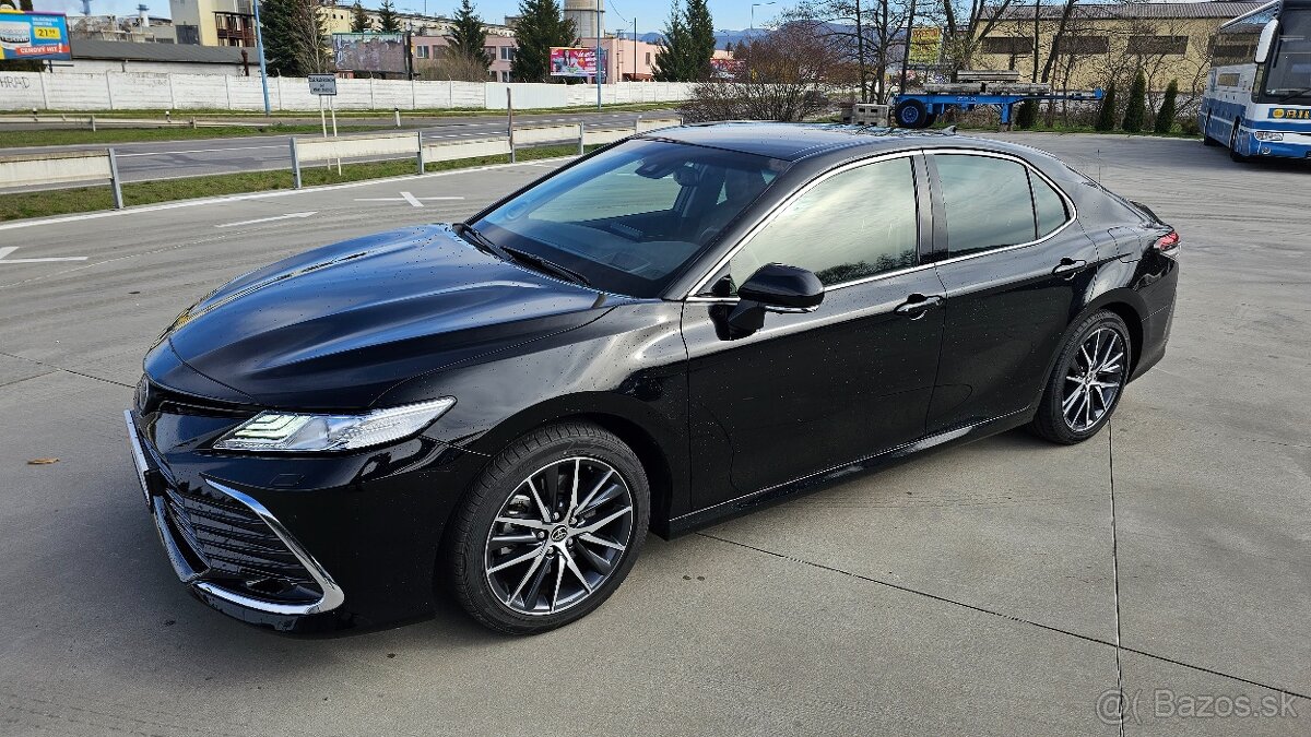 Toyota Camry 2.5 HYBRID EXECUTIVE + VIP + LPG