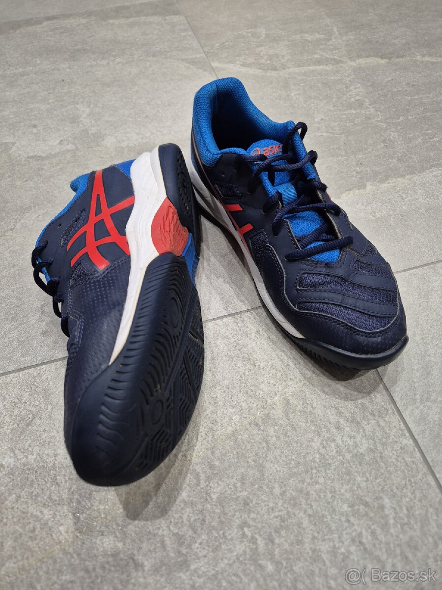 Tenisky halové ASICS 24,5 cm