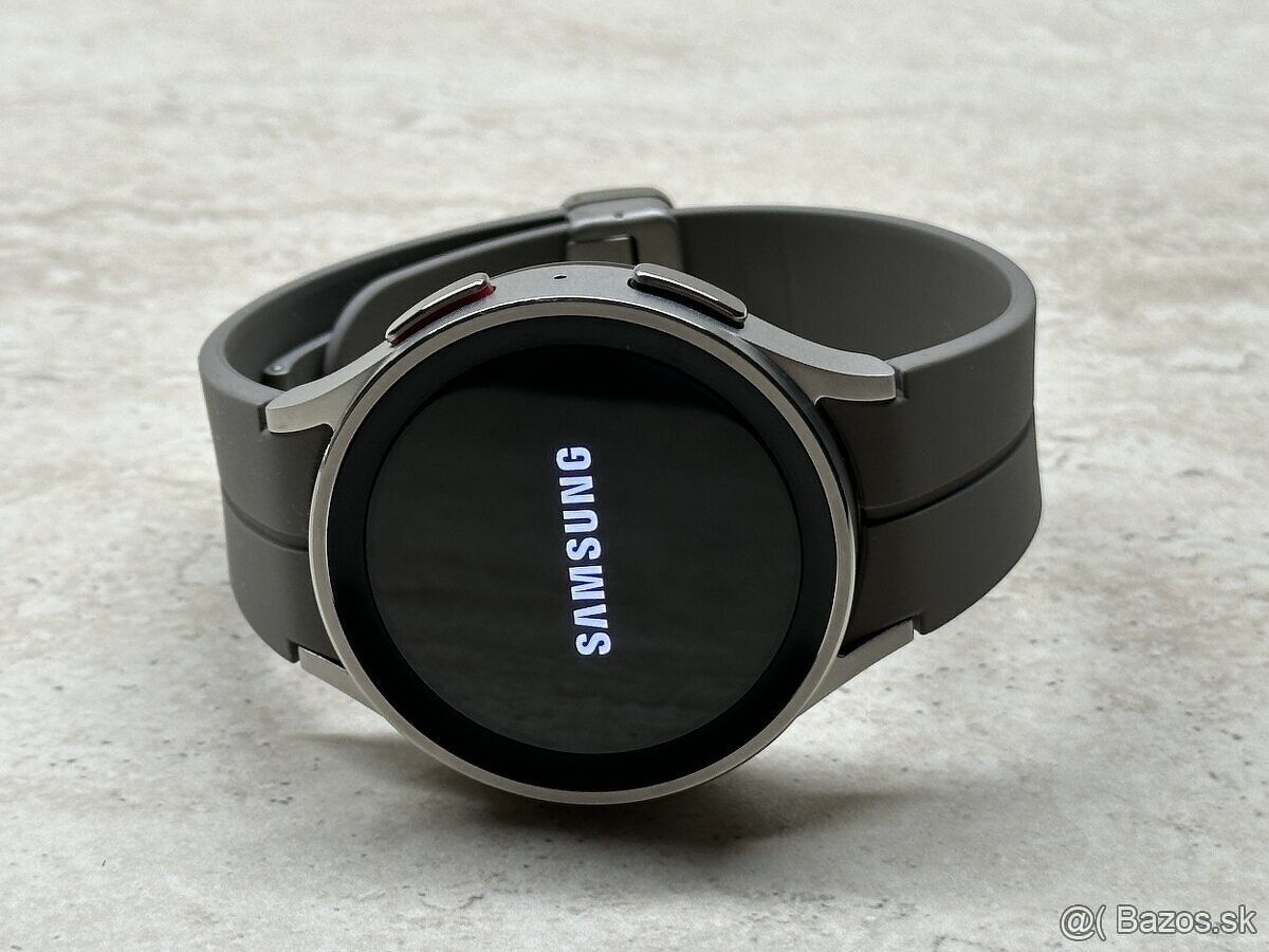 Samsung Galaxy Watch 5 Pro 45mm, Gray Titanium