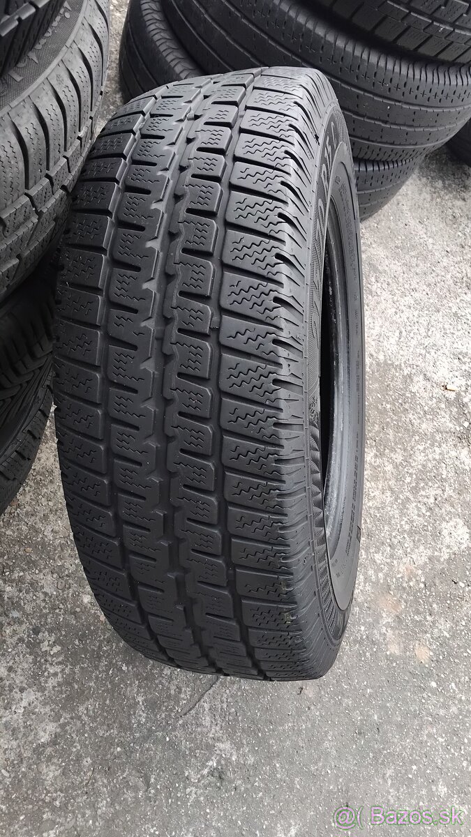 1ks.zimna pne.Matador sibirsnow(205/65r15C