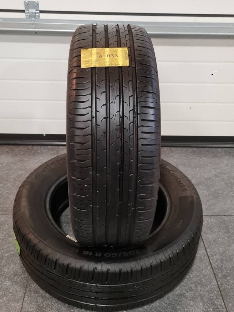 2x Continental 205/60 R16 96W Letné pneumatiky.