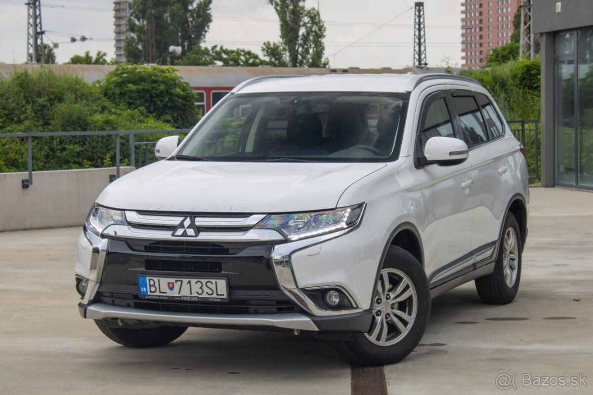 Mitsubishi Outlander 2.0 MIVEC Intense 4WD CVT