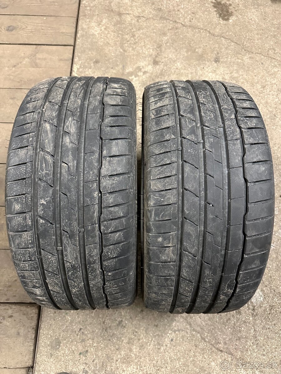 Hankook 245/40 zr18 97Y