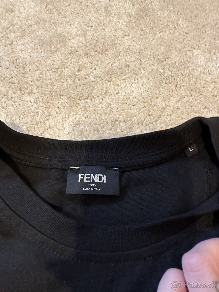 tricko Fendi