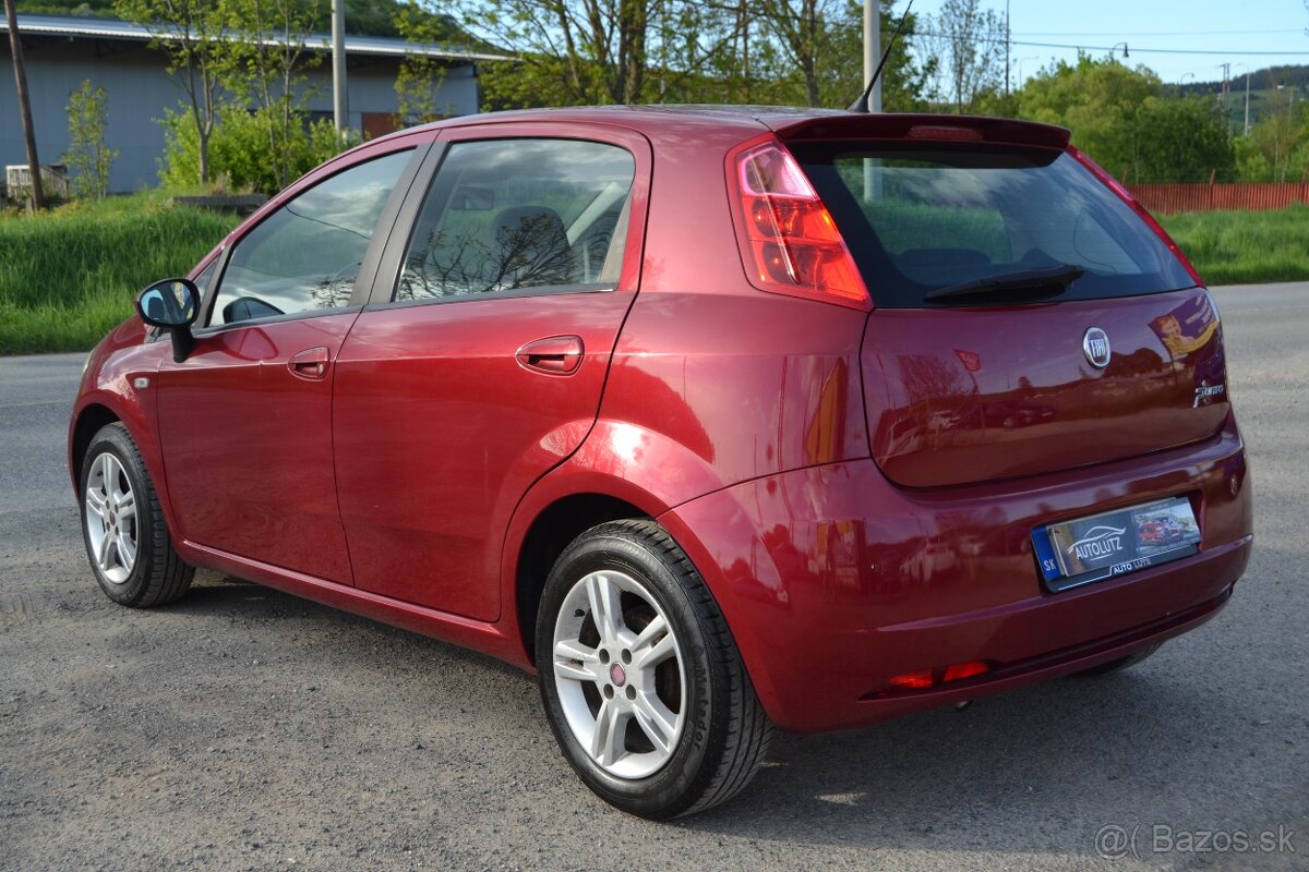 Fiat GRANDE Punto 1,2i 48kw naj.:110tkm rv 2009 top stav