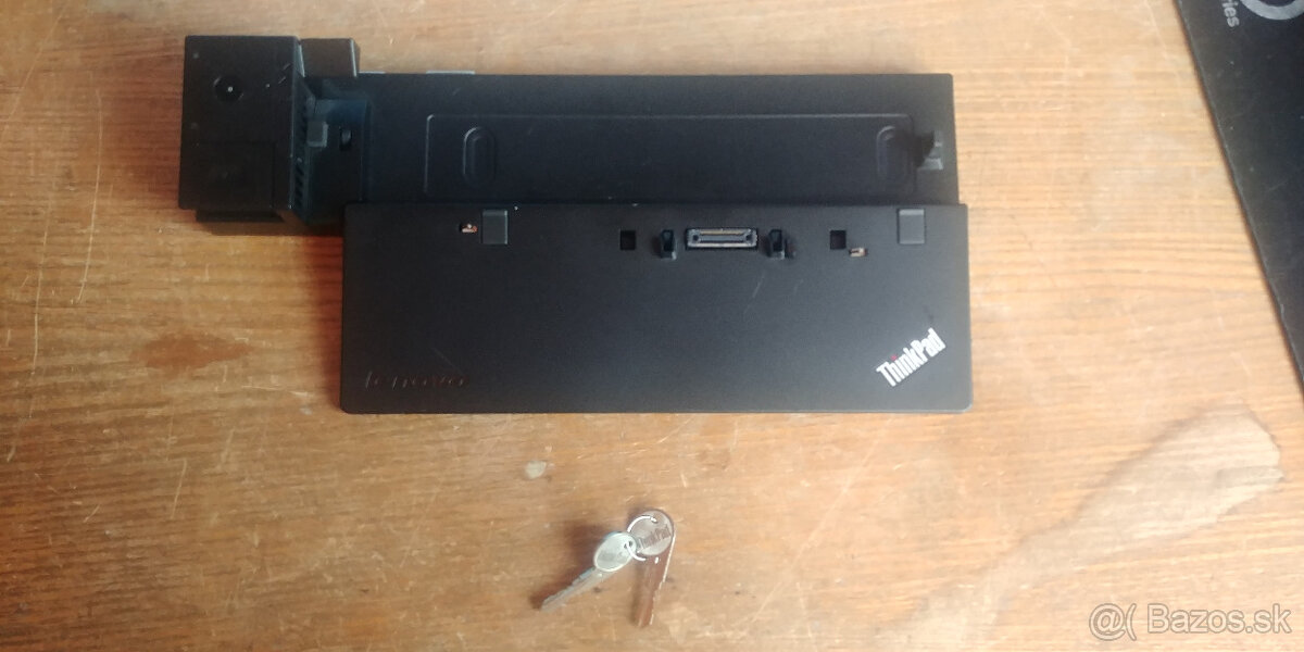 Lenovo ThinkPad Ultra Dock 40A2 SD20F82750 + adaptér