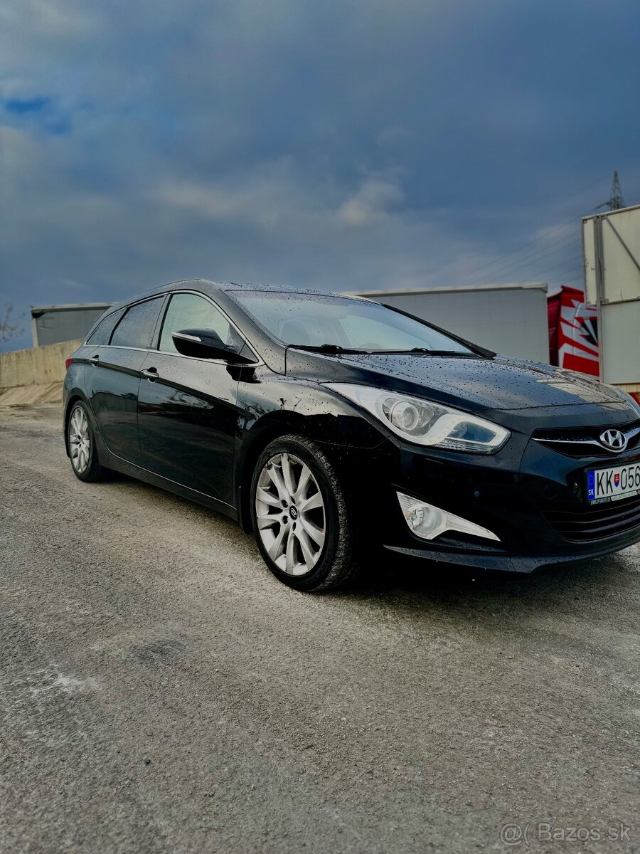 Hyundai i40 1,7CRDi - vyhrievaný volant,4x vyhr.sedačky