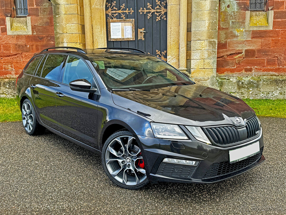 ŠKODA OCTAVIA 3 RS FACELIFT – FULLLED – EXKLUZIVNÍ 