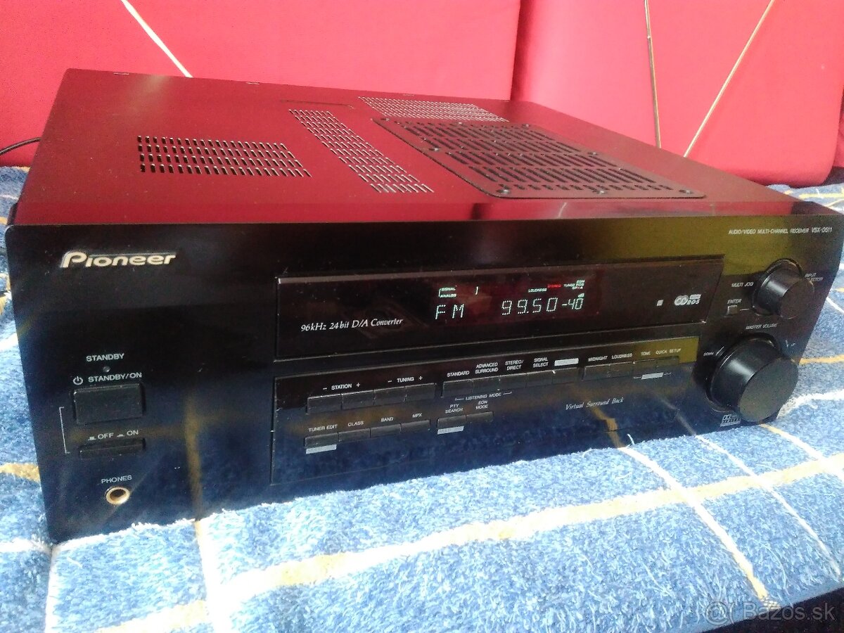 Pioneer VSX-D511