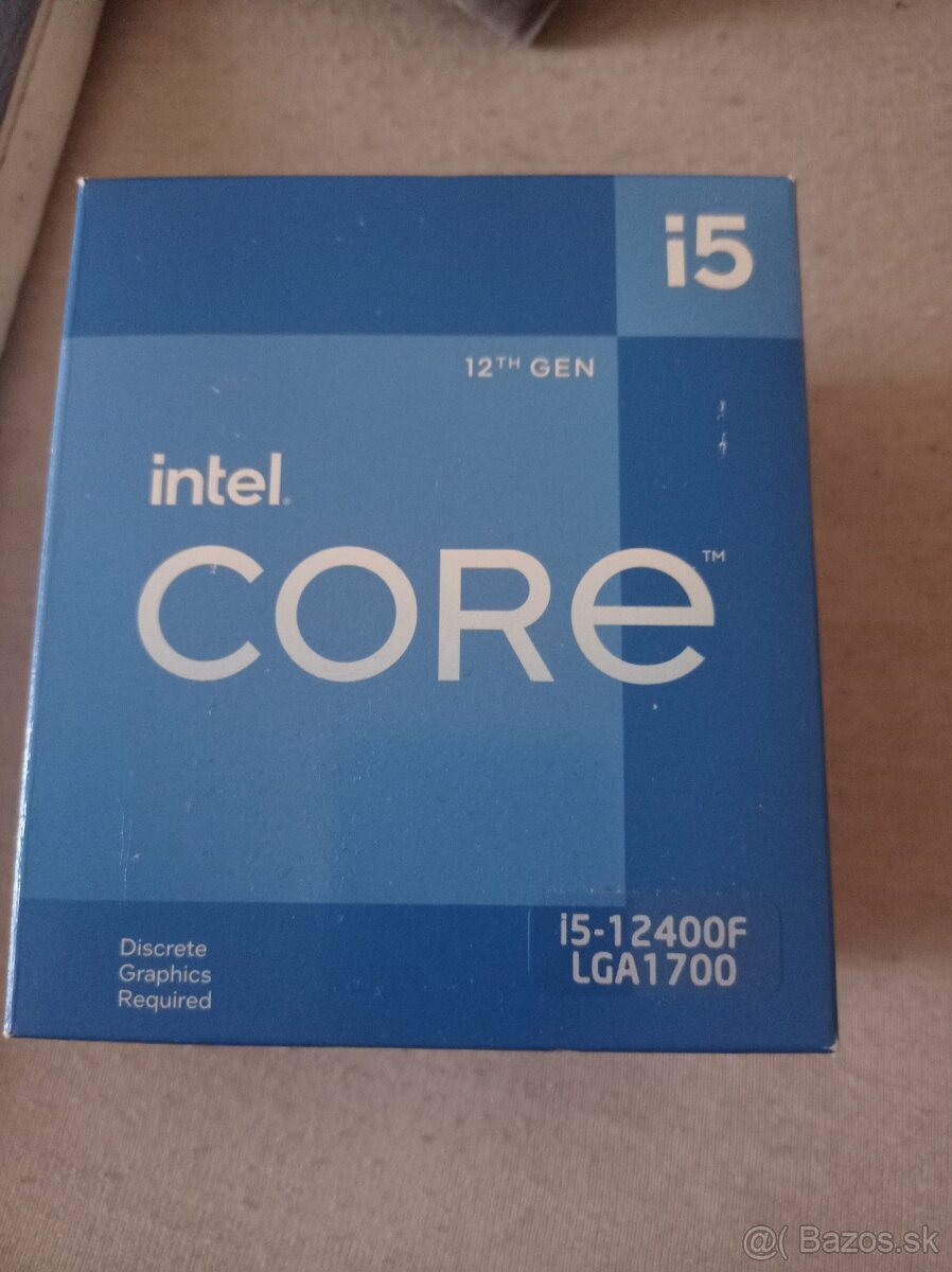 intel Core i5 - 12400F