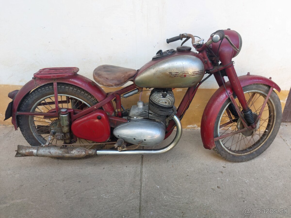 Jawa 350 Perak typ 18 - 1954 patinovka