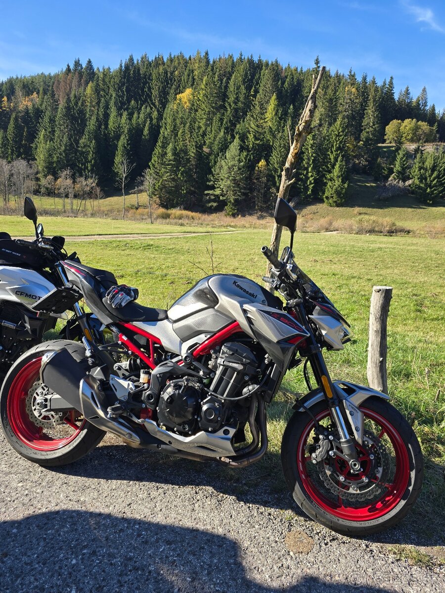 Kawasaki Z900