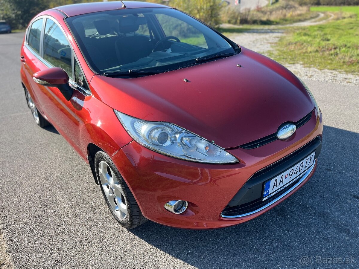 Ford Fiesta 1.4 benzín,1.majitel,od nova kupene v SK, 2010