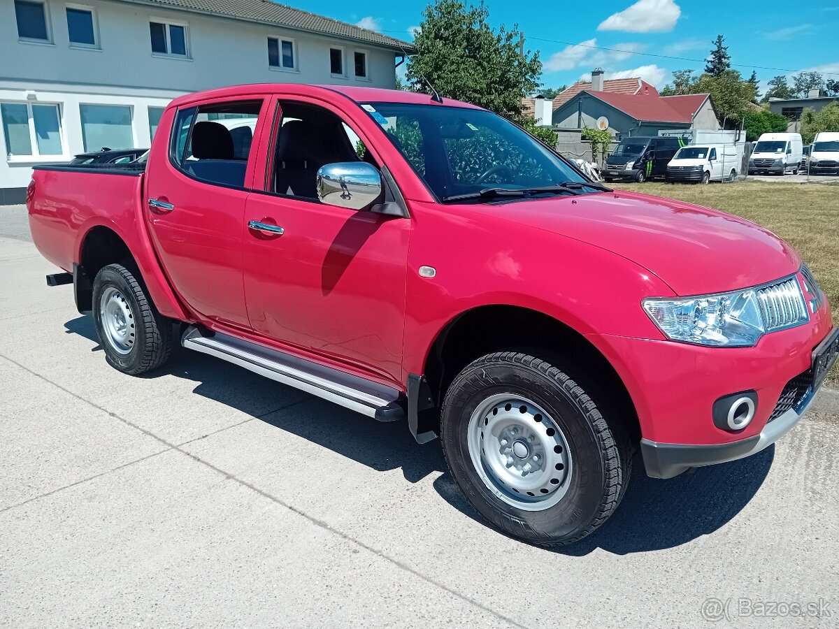 Mitsubishi L 200 2,5 DI-D 100KW   2012   159 TKM