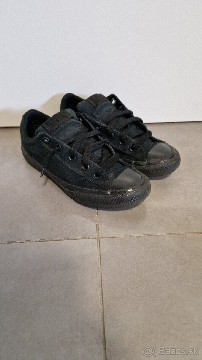 Tenisky Converse AllStar 36, vnutorna dlzka 24cm.