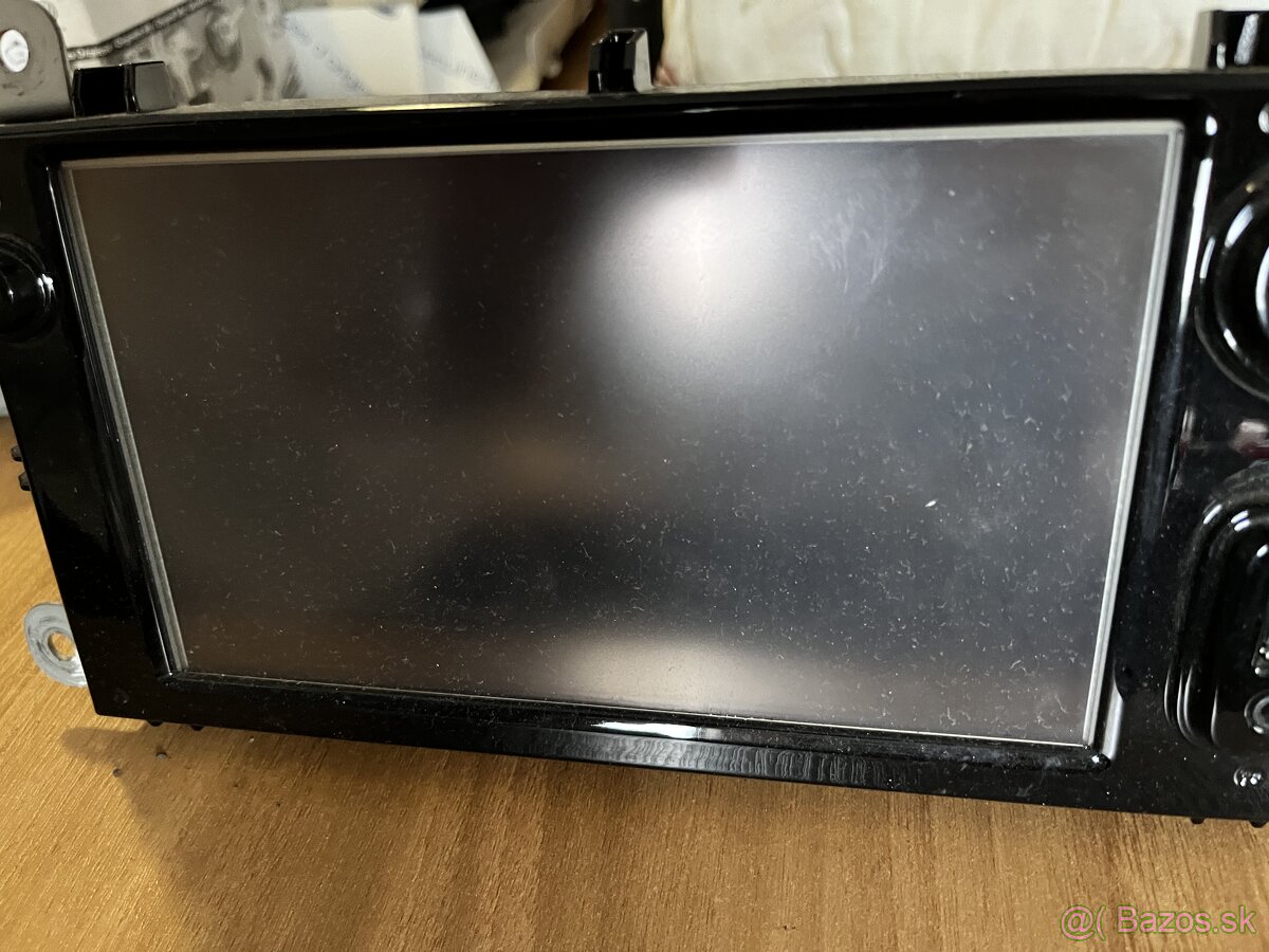 F1497 Renault Clio IV 12-16 Display Screen