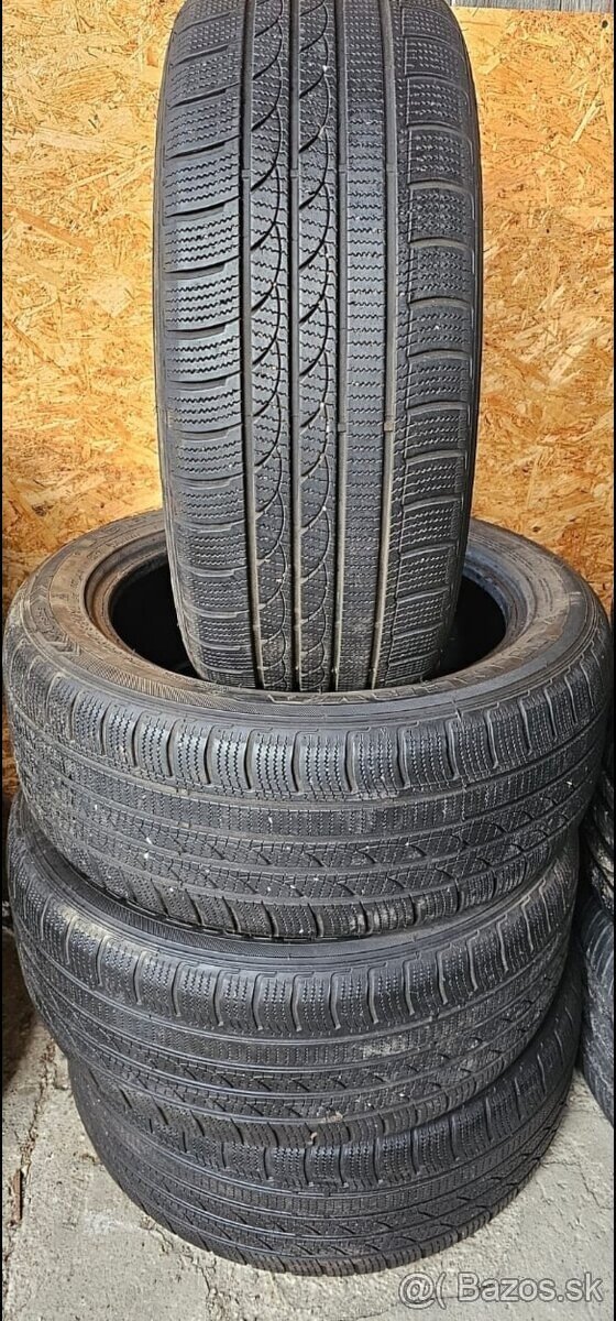 Zimné pneu 225/50 R17 z.n MINERVA