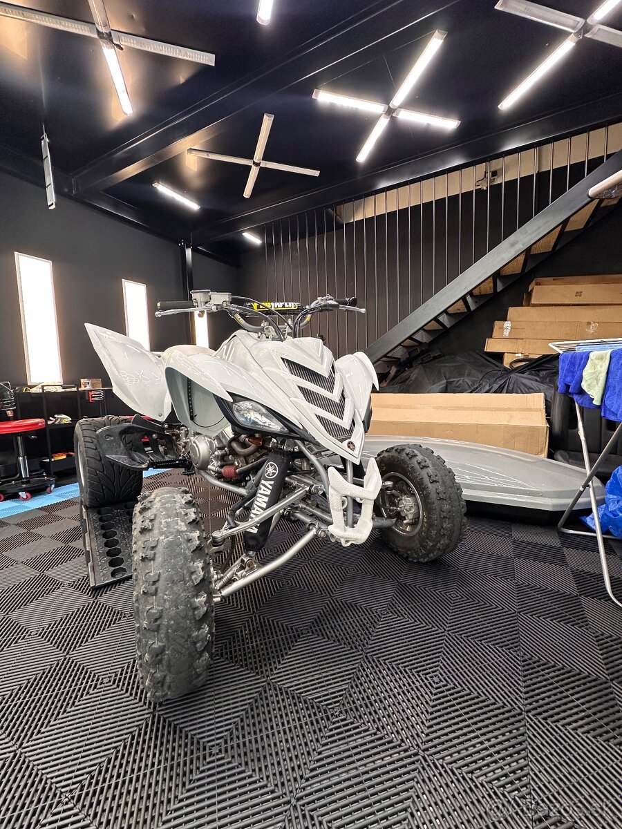 Yamaha raptor 700r