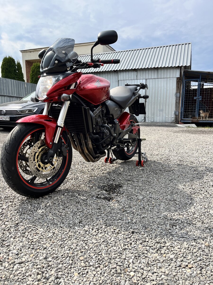 Honda cb600f Hornet