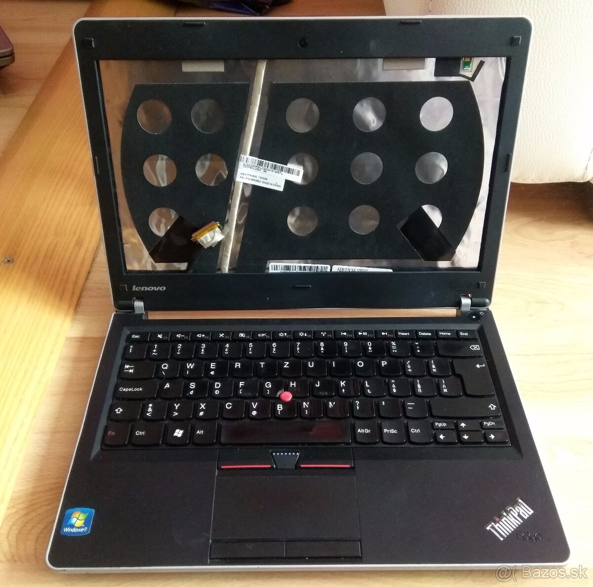 predám nefunkčný Lenovo thinkpad edge 13 type 0197