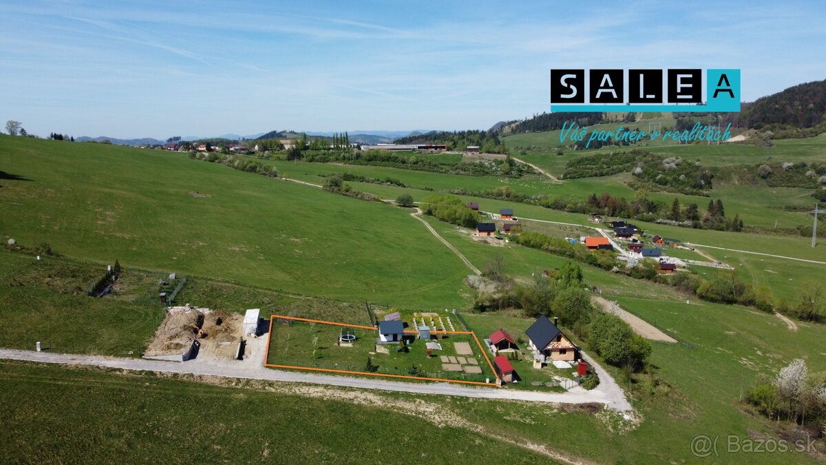 KOTRČINÁ LÚČKA - SLNEČNÝ POZEMOK + CHATKA  1020m2