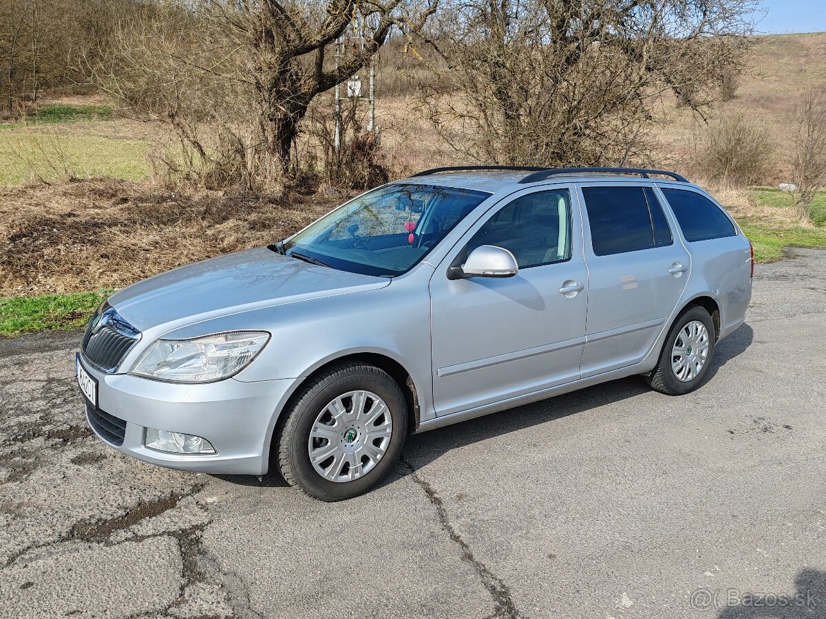 Škoda Octavia Combi , 1.6 TDI, DSG-7 Elegance