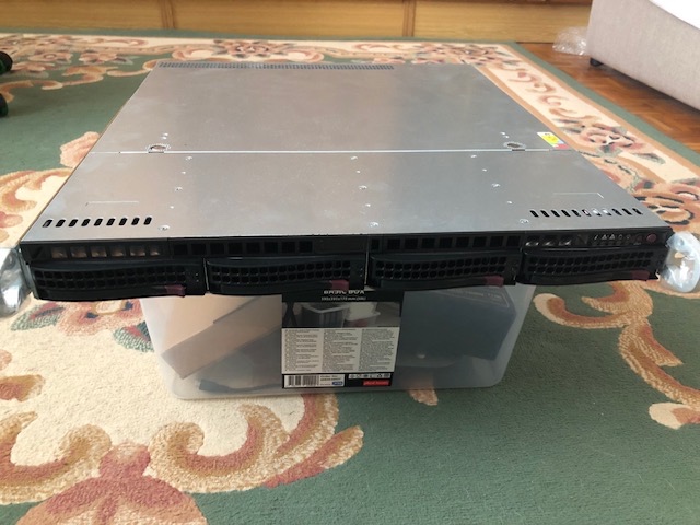 Supermicro server X10-DLR-i