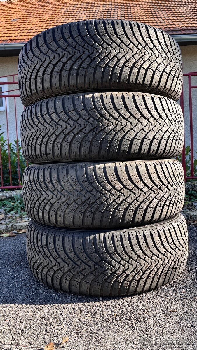 ❄️Zimné pneu 215/60 r17