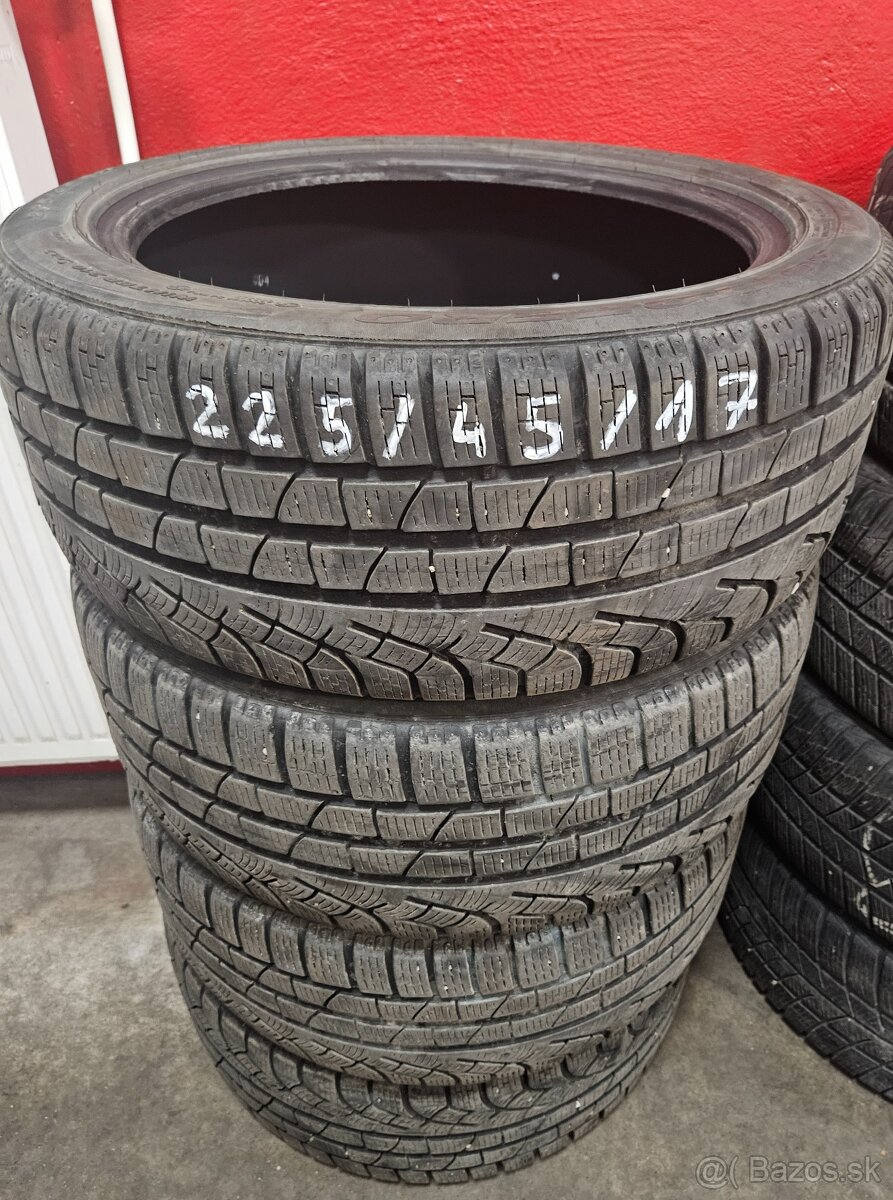 225/45 r17