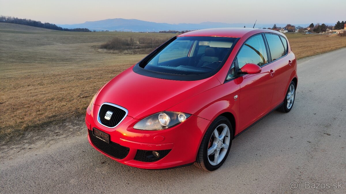 Altea 2.0tdi 103kw,DSG 6st,nová stk ek,SK špz,242t km