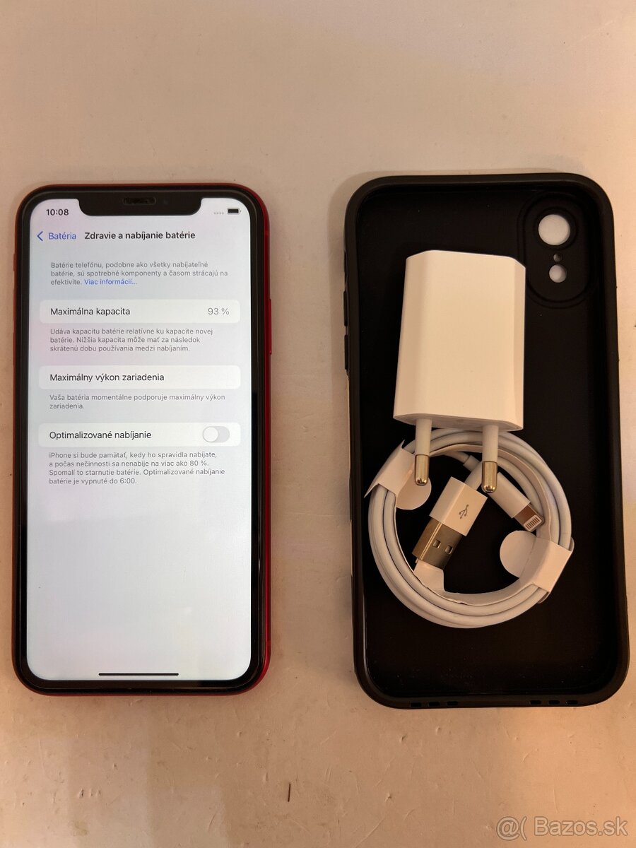 IPHONE XR RED 128GB ZÁRUKA - VEĽMI PEKNÝ STAV